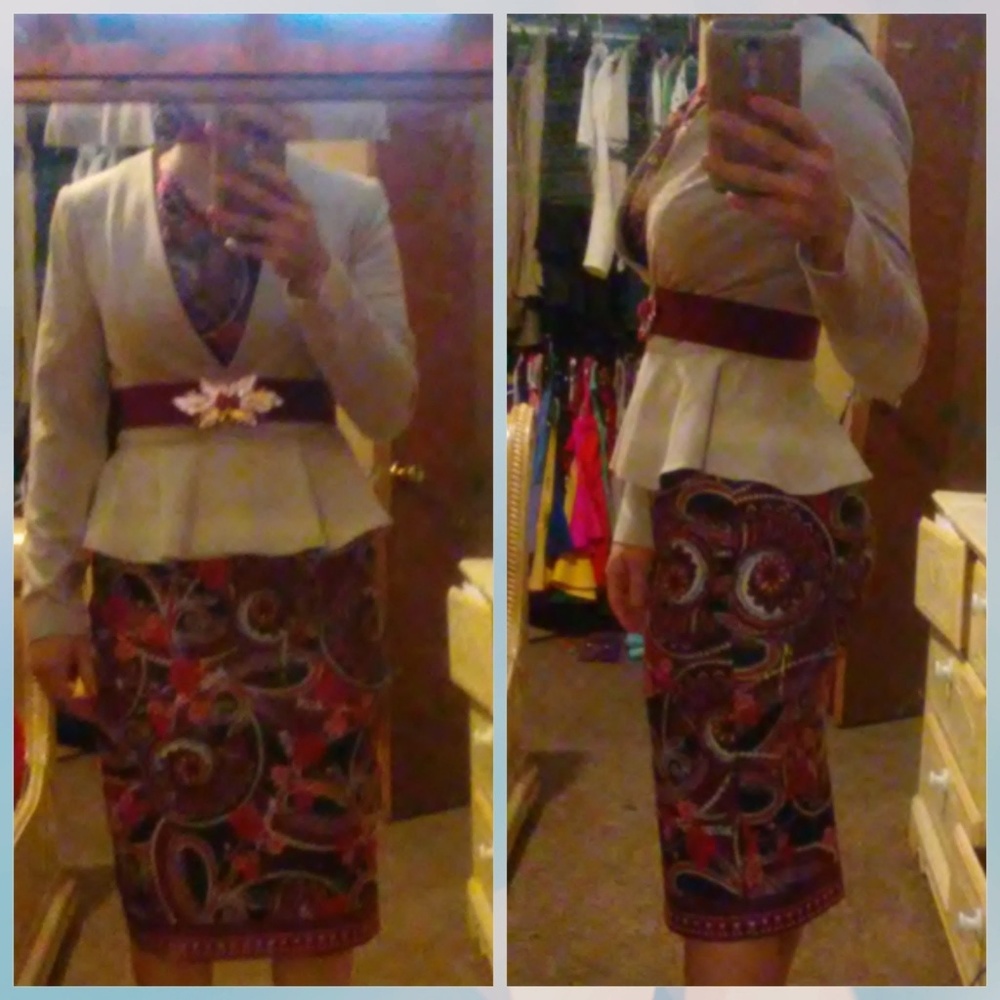 Dress - Picture 5 of 5